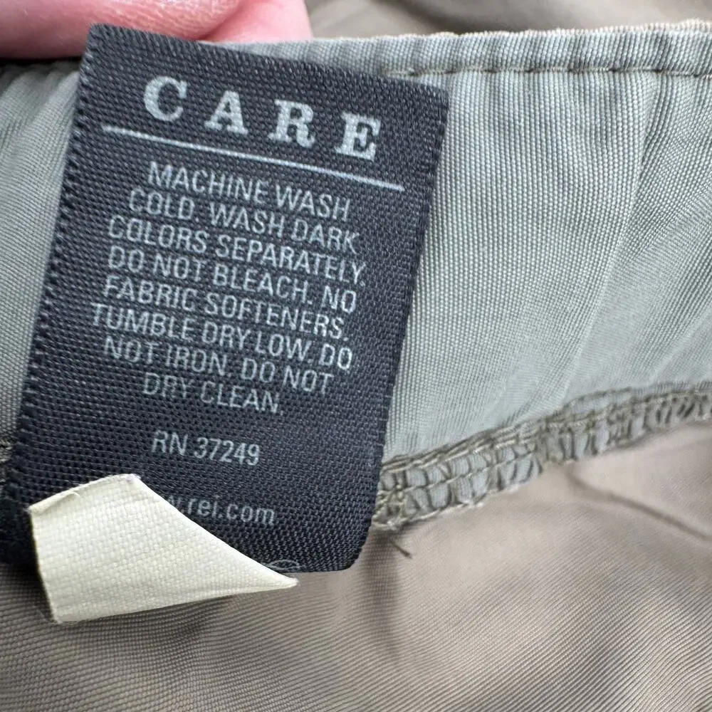 REI Cargo Shorts Mens‎ Medium (34x8 ACTUAL) Tan Belted Nylon Gorpcore UPF 50+